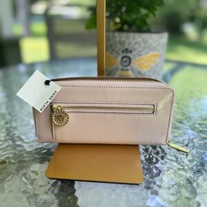 NWT-Anne Klein Tan Leather Wallet with Metallic Zipper